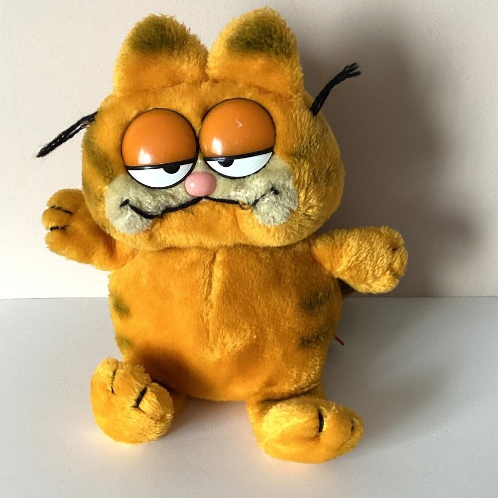 Vintage Garfield Fun Farm 1978 / 1981 Stuffed Plush Cat Collectible Soft Toy